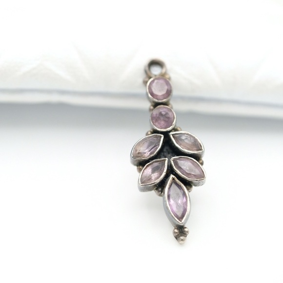 Very sweet  Vintage Amethyst Pendant - Picture 5 of 13